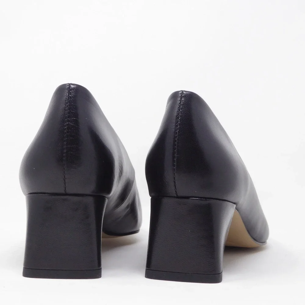 NEW Franco Sarto Womens Racer Pumps Black Leather Pointed Toe Block Heel 7.5M